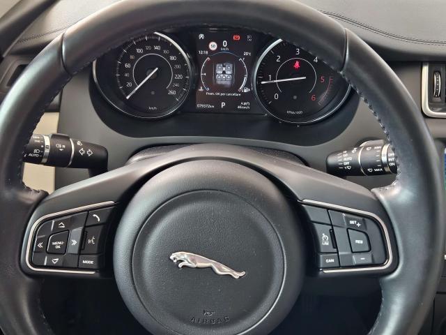 Jaguar E-Pace E-Pace 2017 2.0d i4 First Edition awd 180cv auto
