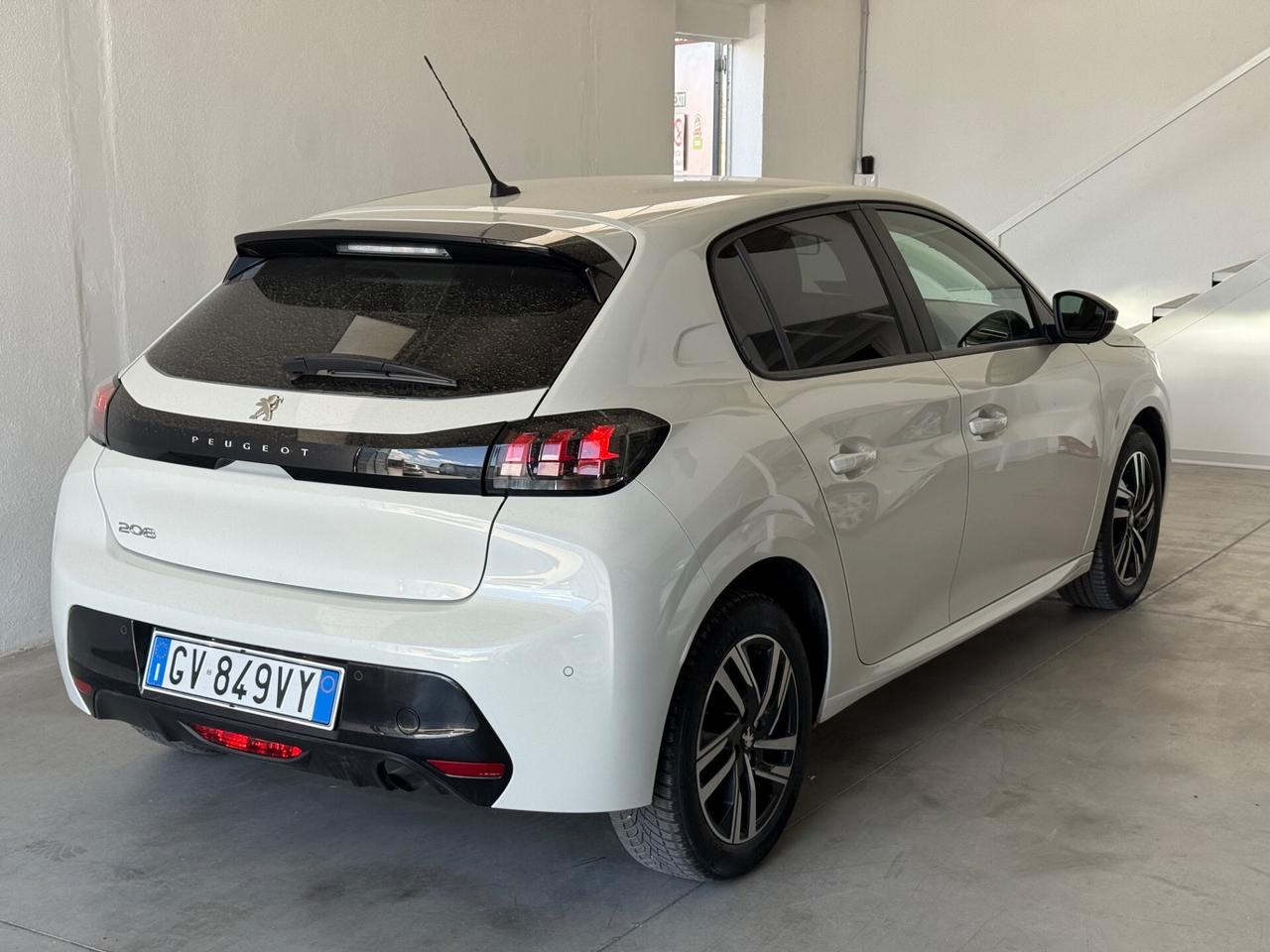 Peugeot 208 PureTech 75 Stop&Start 5 porte Allure