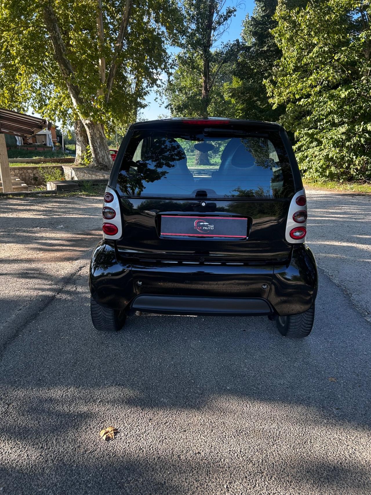 Smart ForTwo 700 coupé pure (37 kW)