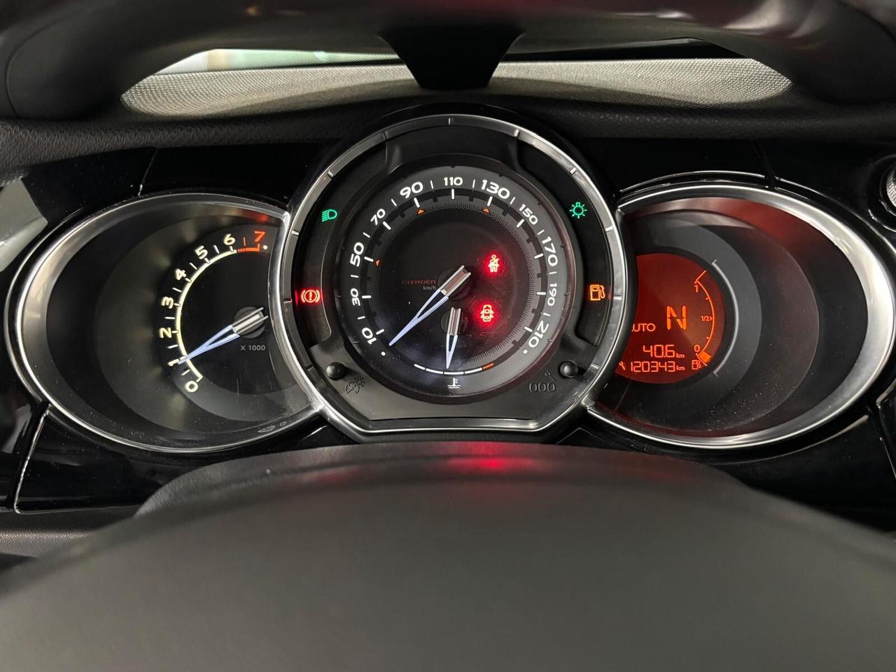 Ds DS3 3 1.4 VTI CMP-5 CHIC