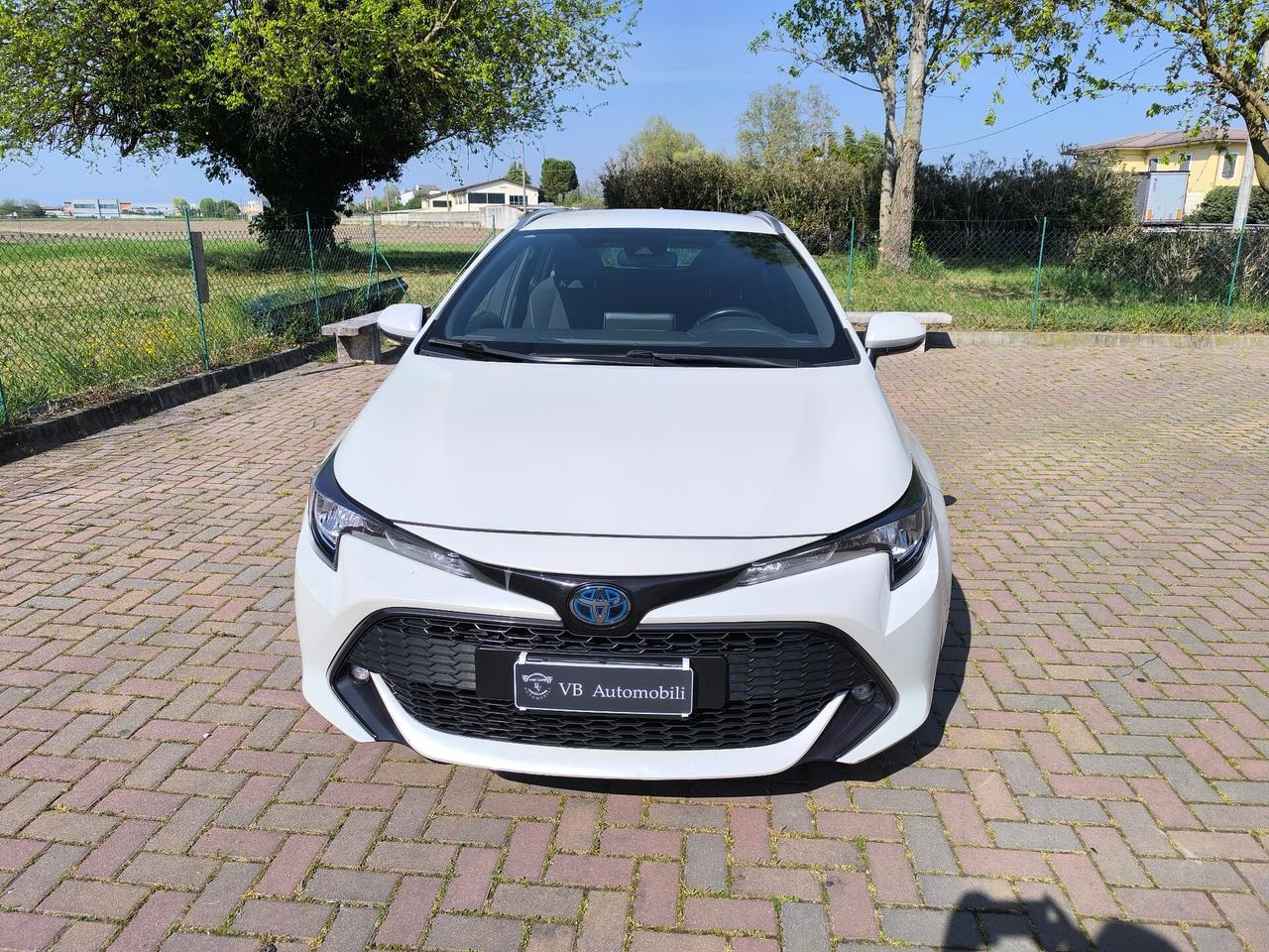 Toyota Corolla Touring Sports 2.0 Hybrid Business