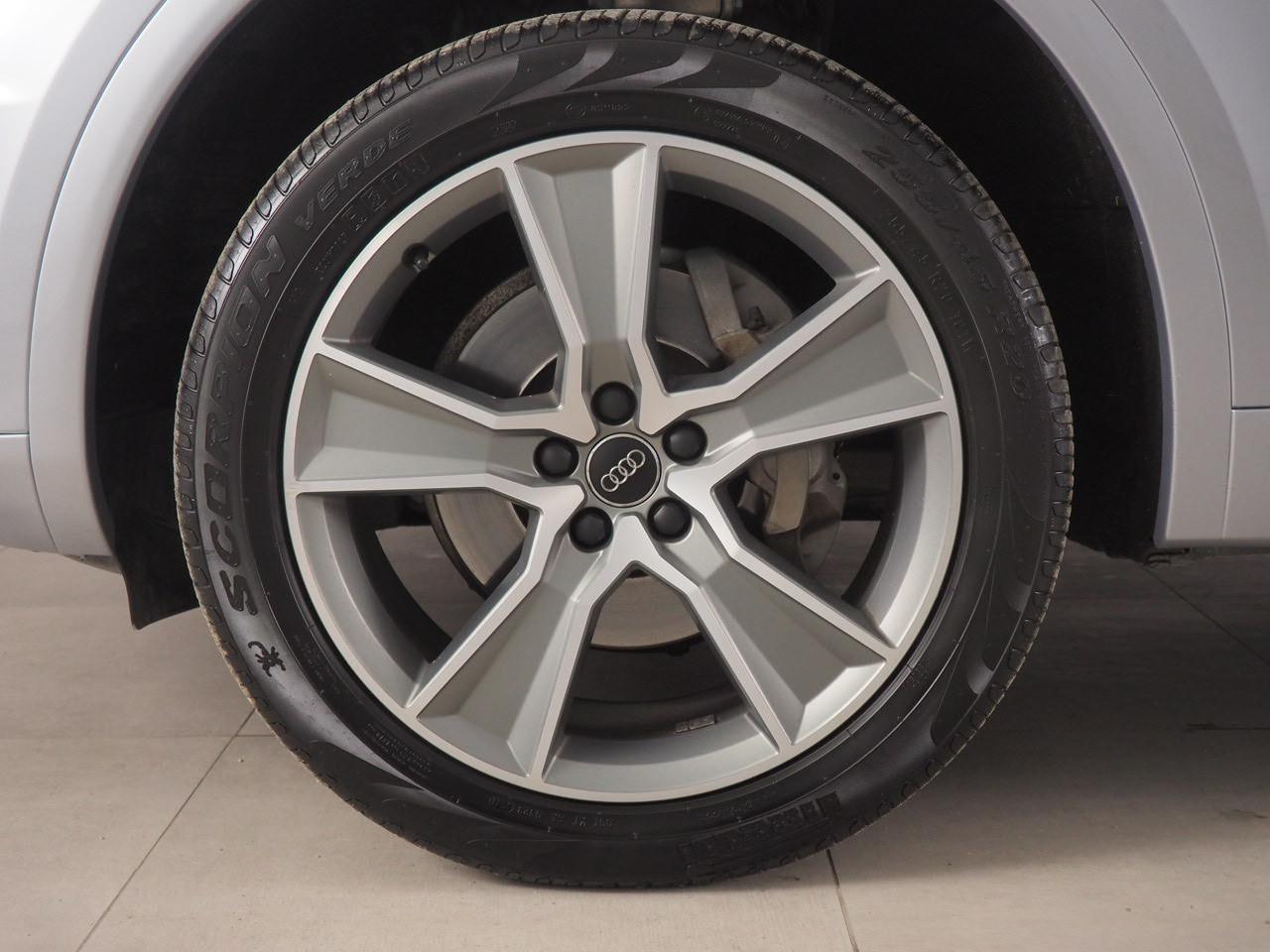 AUDI Q5 II 2017 - Q5 40 2.0 tdi Business quattro 190cv s-tronic