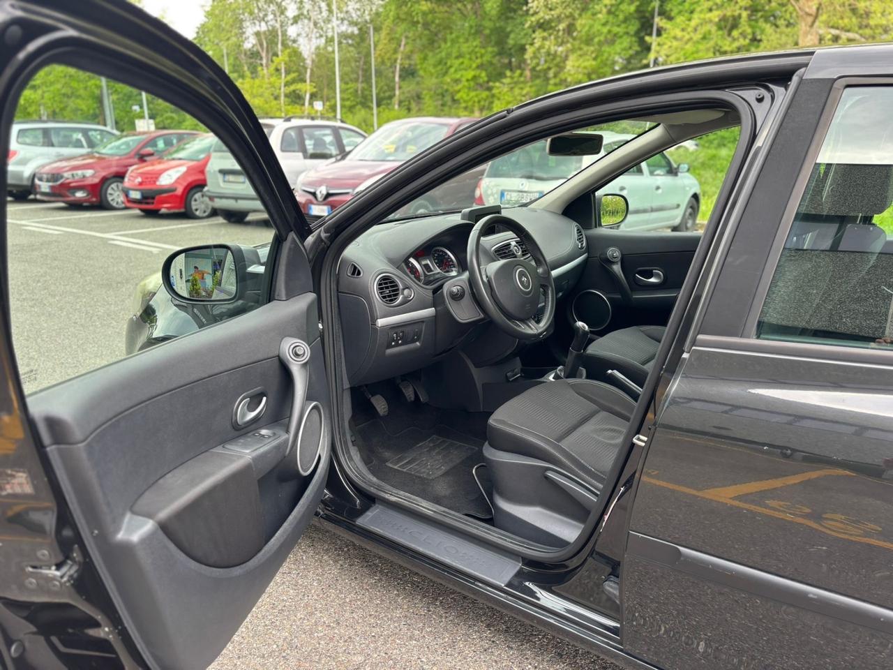 Renault Clio 1.2 16V TCE 100CV 5 porte dynamique