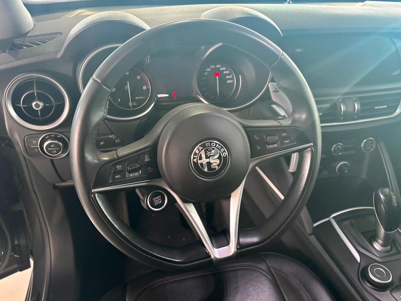 Alfa Romeo Stelvio 2.2 Turbodiesel 210 CV AT8 Q4 Executive