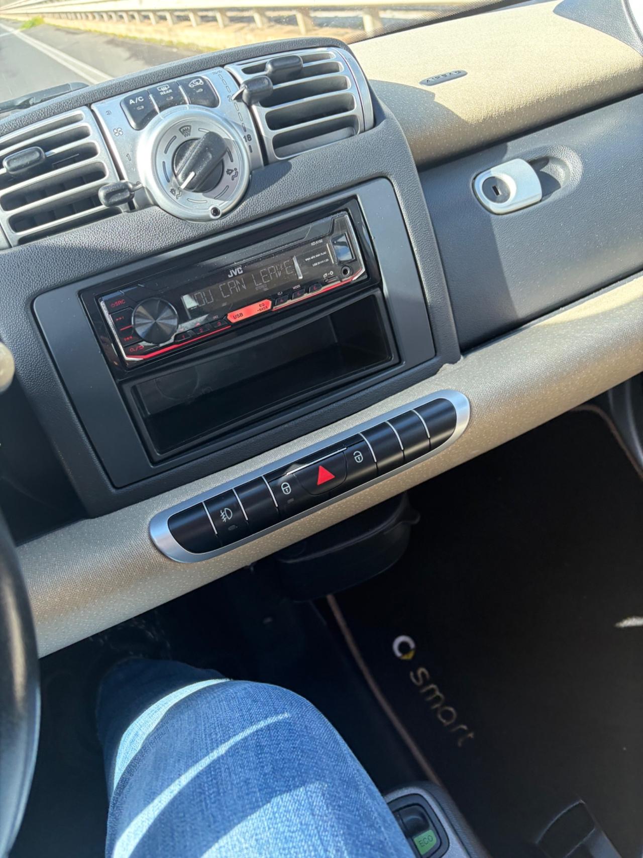 Smart ForTwo 1000 52 kW coupé passion