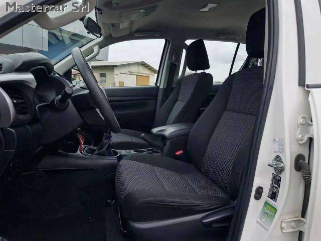 TOYOTA Hilux Hilux IV 2.4 d-4d double cab Comfort 4wd - GF290HN