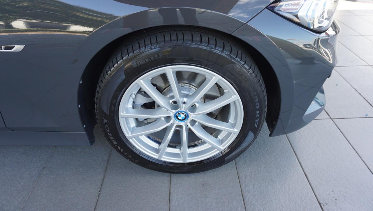BMW 320 e Touring auto