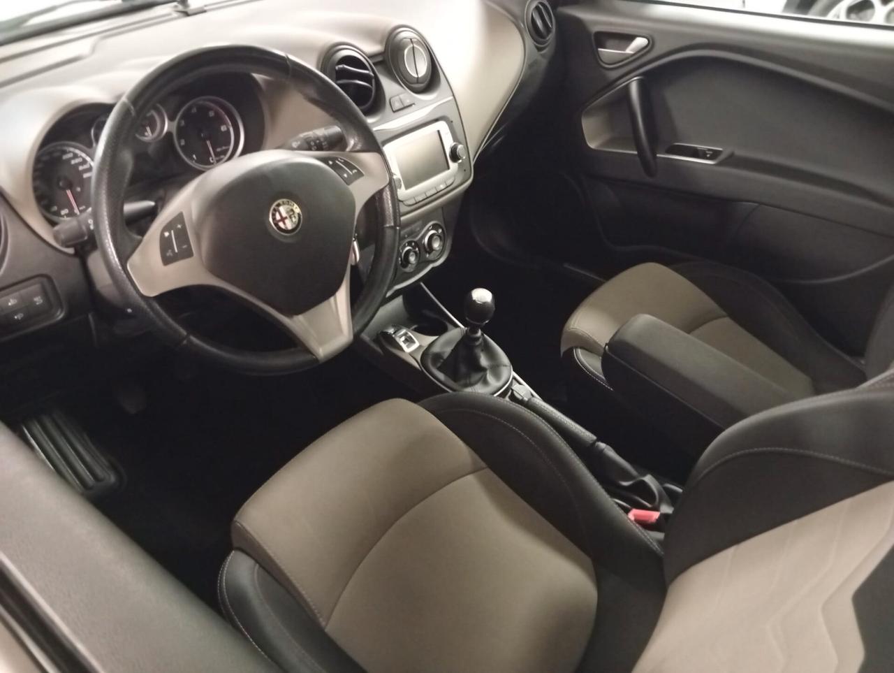 Alfa Romeo MiTo 1.6 JTDm-2 S&S Distinctive