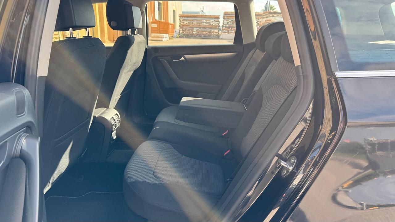 Volkswagen Passat SW 1.6 TDI 105CV- 2012