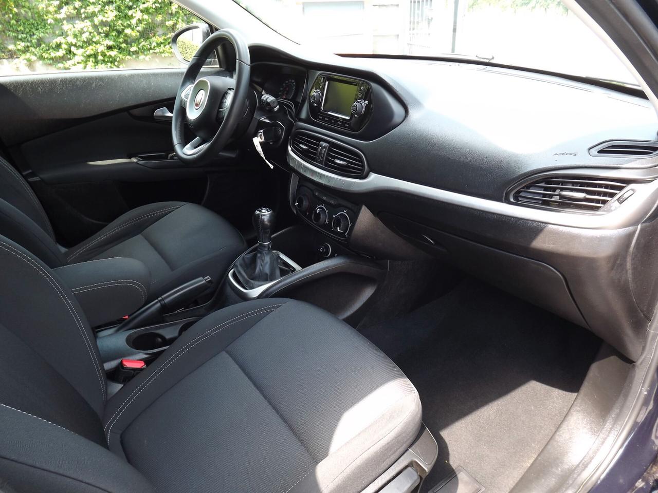 Fiat Tipo 1.3 Mjt S&S SW Lounge