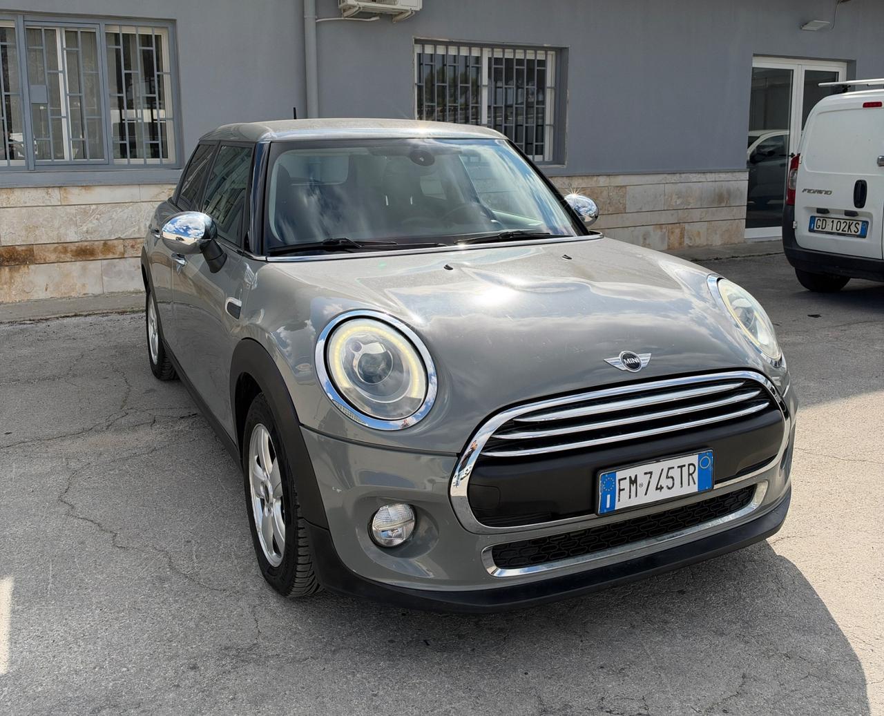 Mini 1.5 One D Business XL