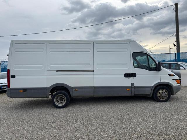 IVECO Daily 35C13V/BarTor2.8 TDI PL-TM-RG Furg