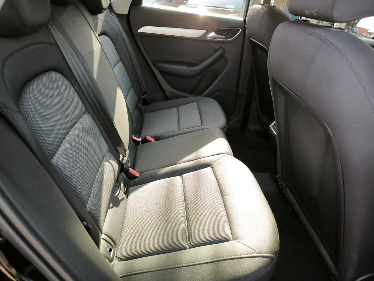 Audi Q3 2.0 TDI 150 CV S tronic Business