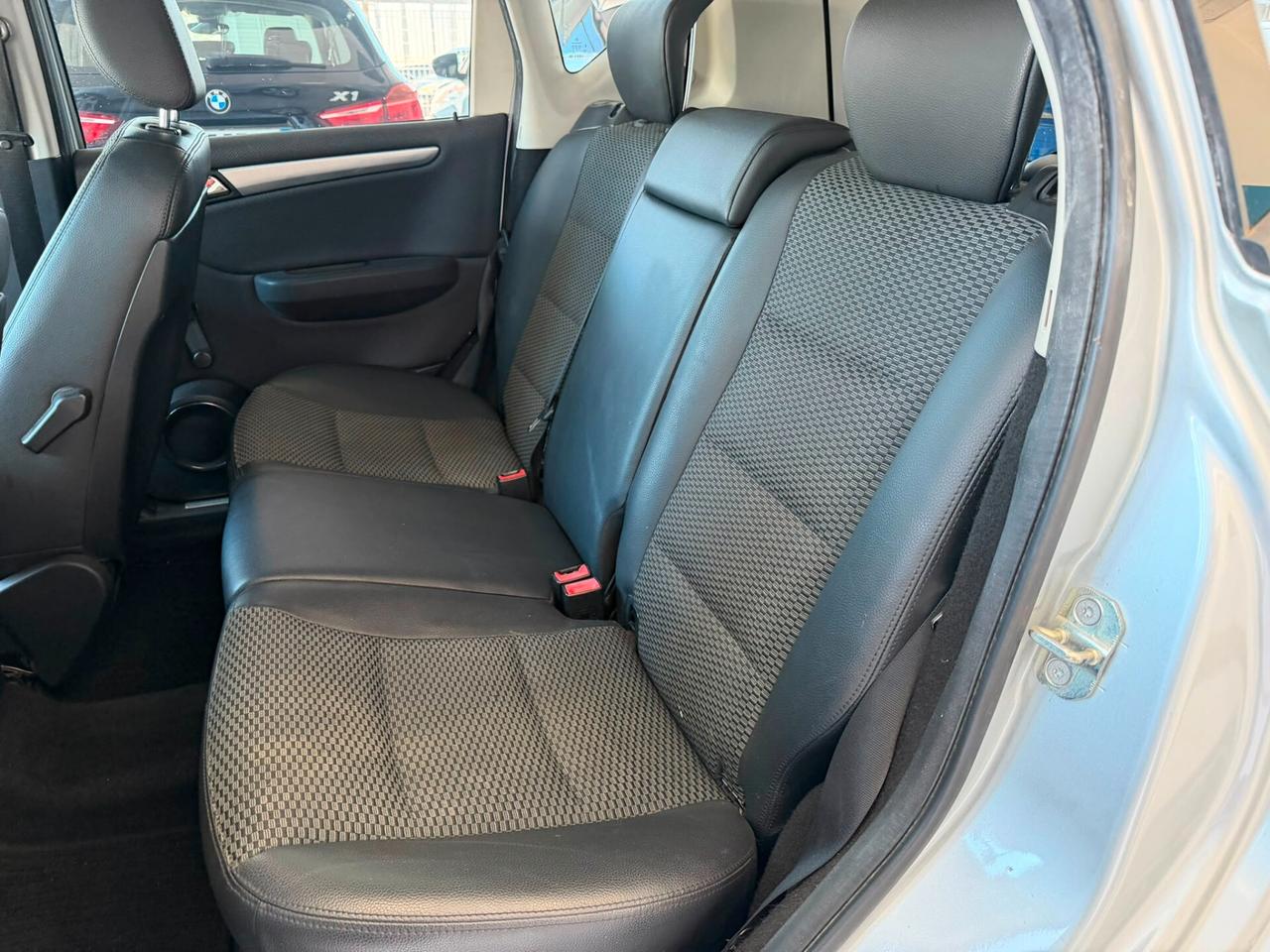 Mercedes A 160 1.5B X NEOPATENTATI 2010
