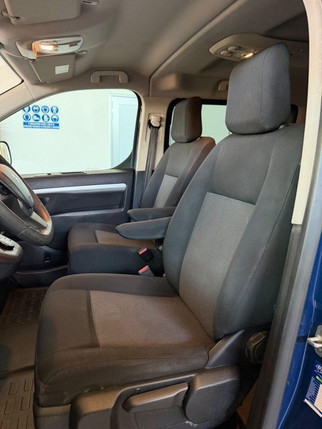 PEUGEOT Traveller BlueHDi EAT8 Compact //NAVI//BLUETOOTH//