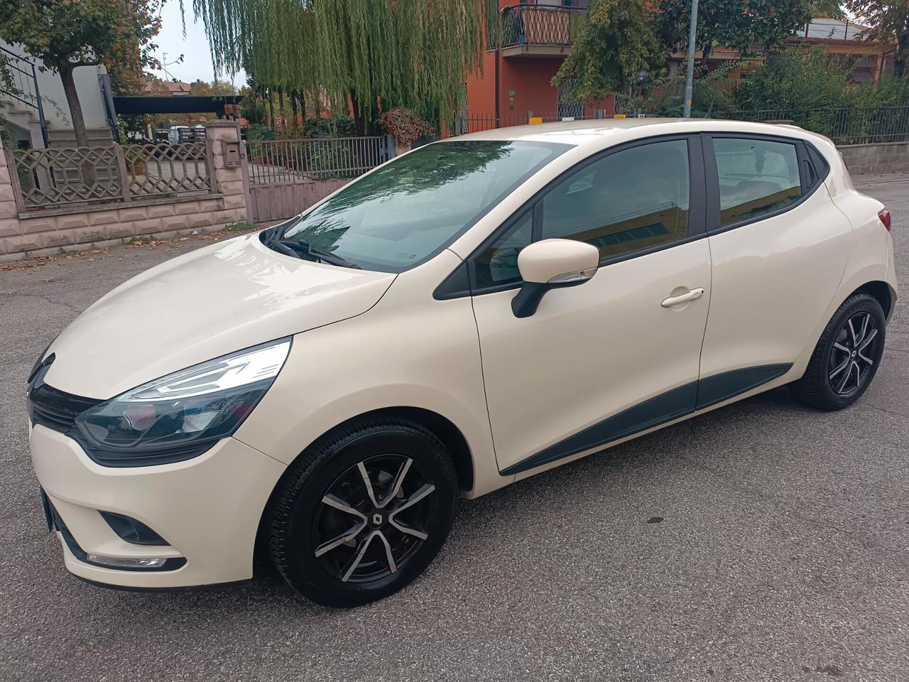 Renault Clio 1.2 Benzina 5 porte 2018