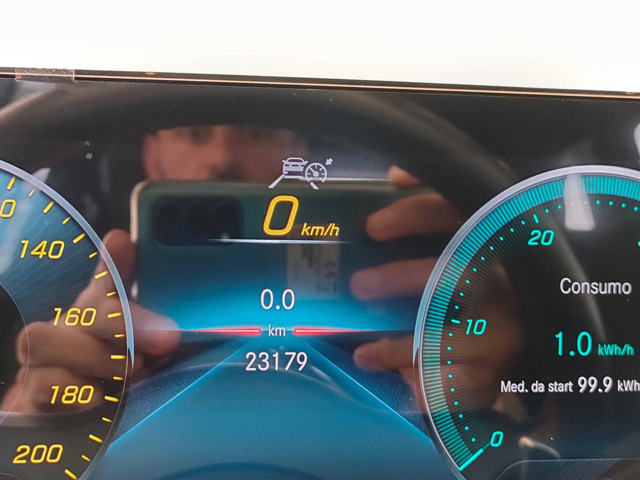 Mercedes-Benz EQB - X243 2021 - EQB 250+ Premium Tech Edition