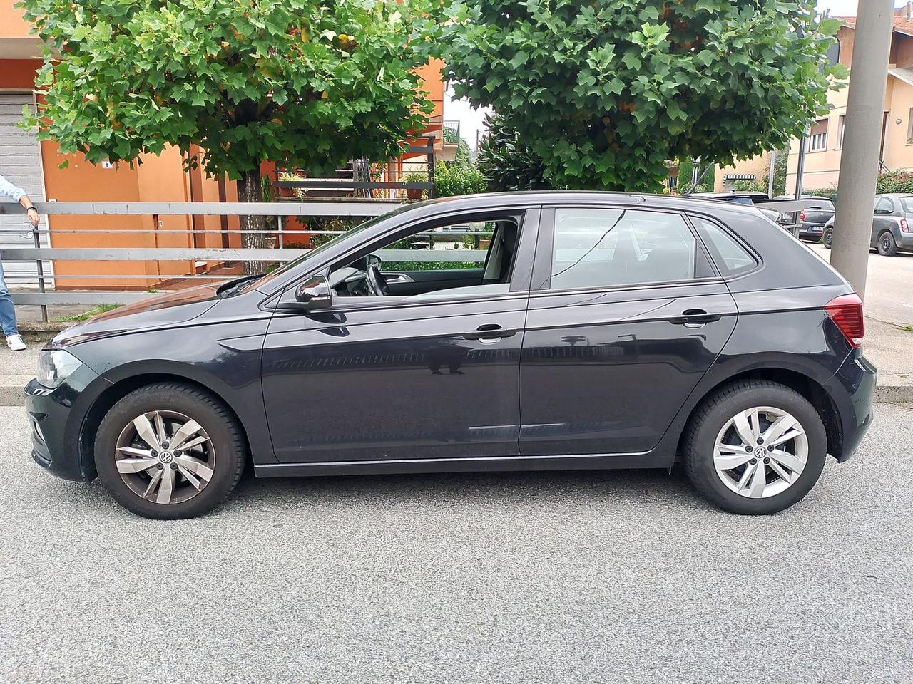 Volkswagen Polo Comfortline 1.6 tdi