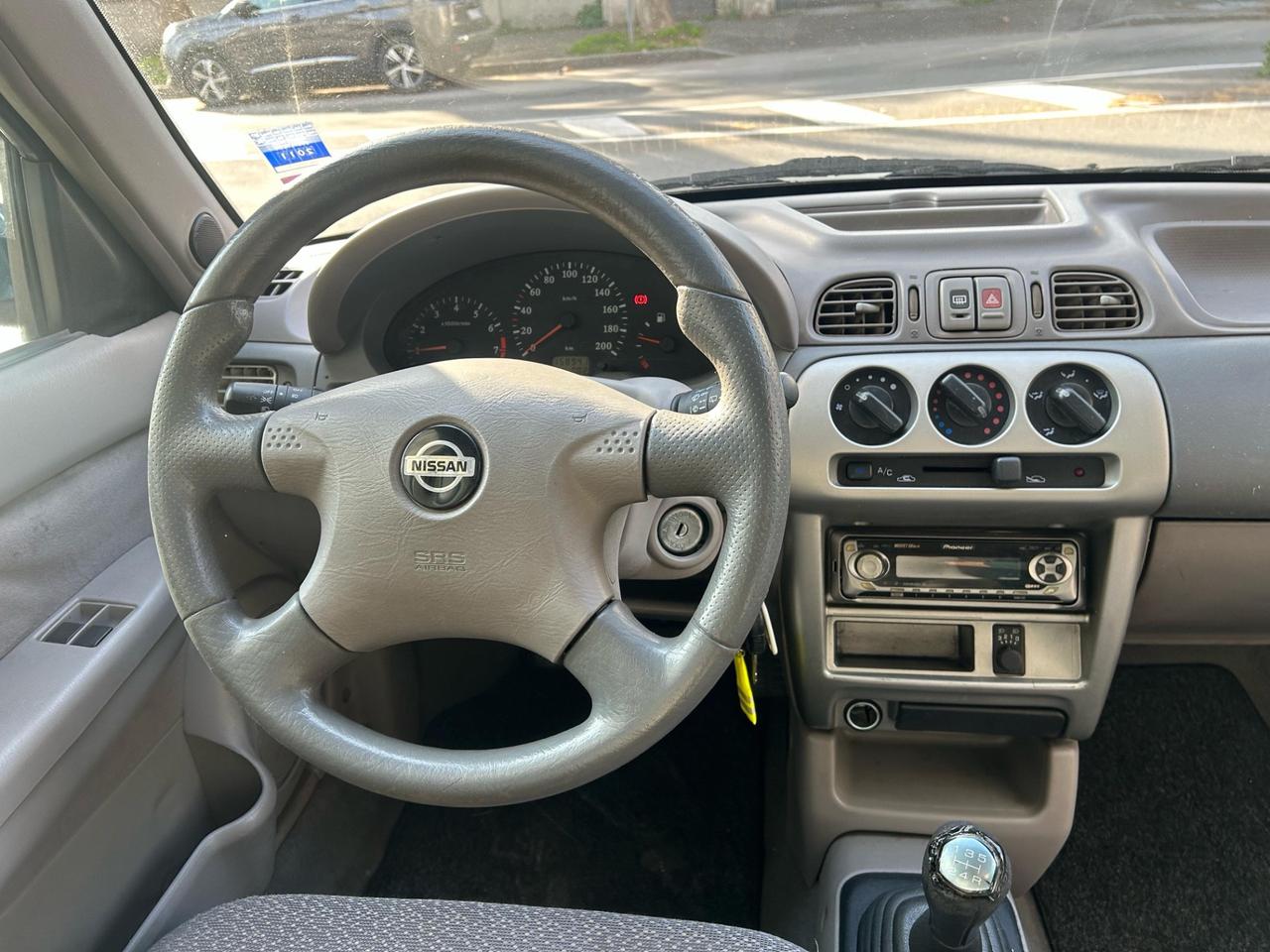 Nissan Micra 1.0i 16V cat 3 porte Luxury NEOPATENTATI