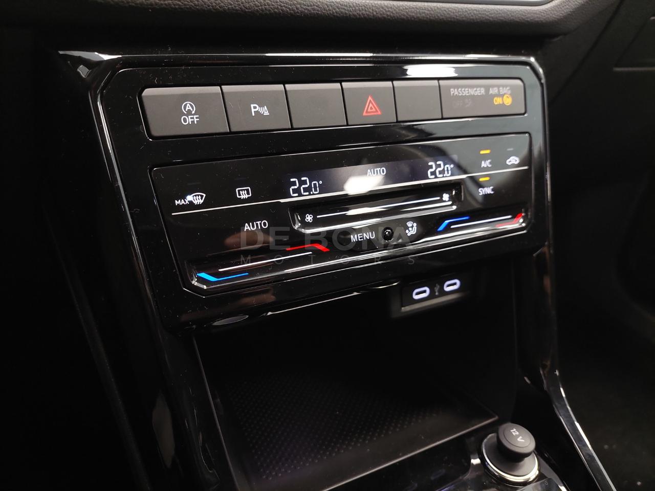 Volkswagen T-Cross 1.0 tsi style 115cv