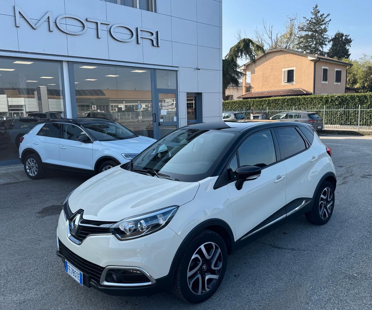 Renault Captur 0.9 TCe Life WAVE 90cv / UNICO PROPR.