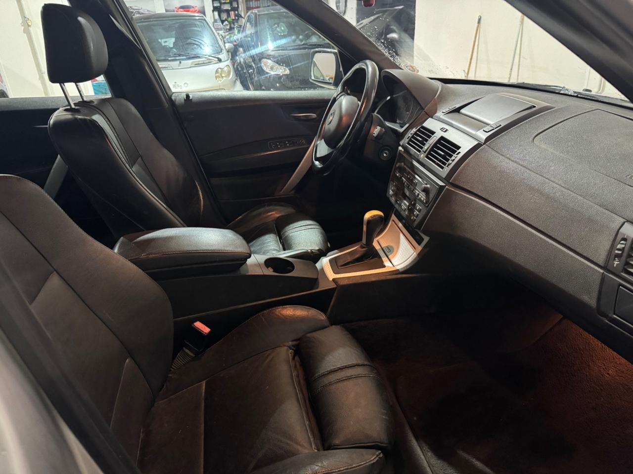 Bmw X3 3.0d cat Futura