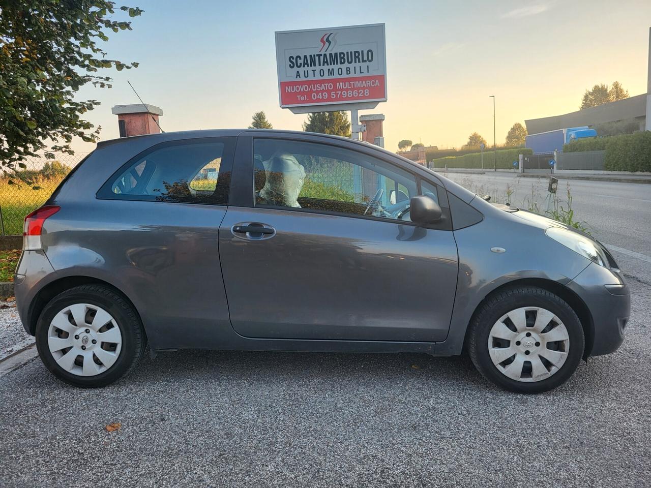 Toyota Yaris 1.0 3p Now Gpl LEGGERE BENE