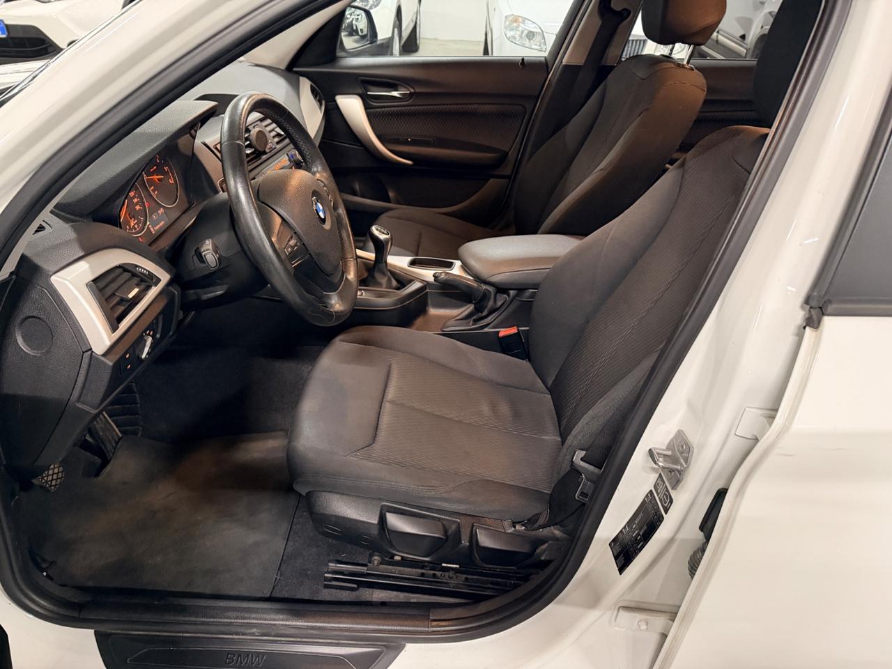 Bmw 114 114d 5p. Sport