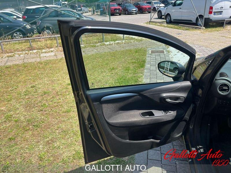 FIAT Punto 1.2 Lounge 69cv