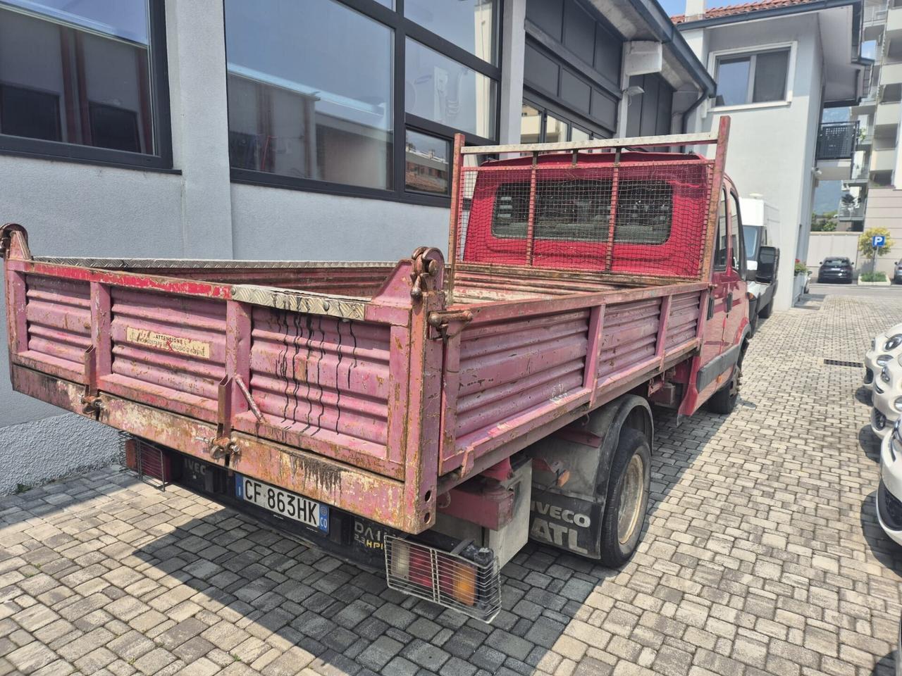 Iveco Daily RIBALTABILE TRILATERALE - CABINA DOPPI