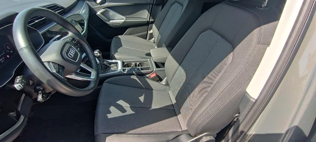Audi Q3 SPB 35 TDI S tronic Business Plus