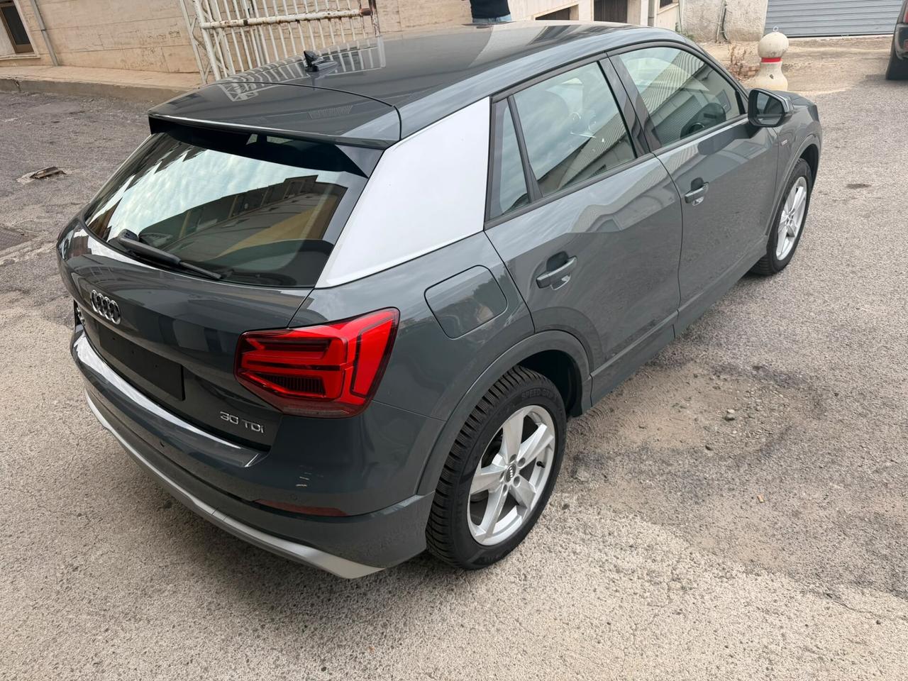 Audi Q2 30 TDI S line Edition Plus