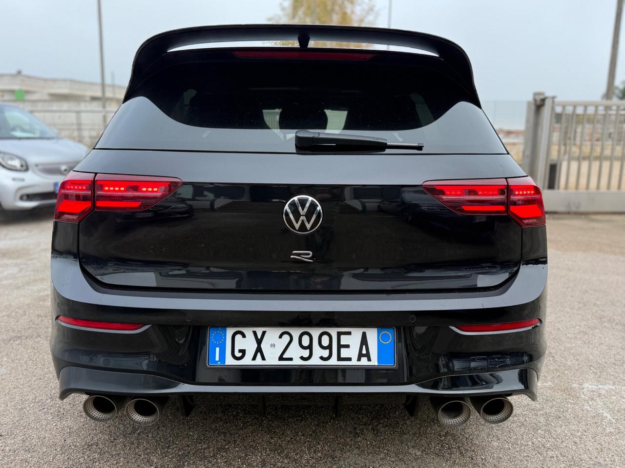 Volkswagen Golf 2.0 TSI R DSG 4Motion