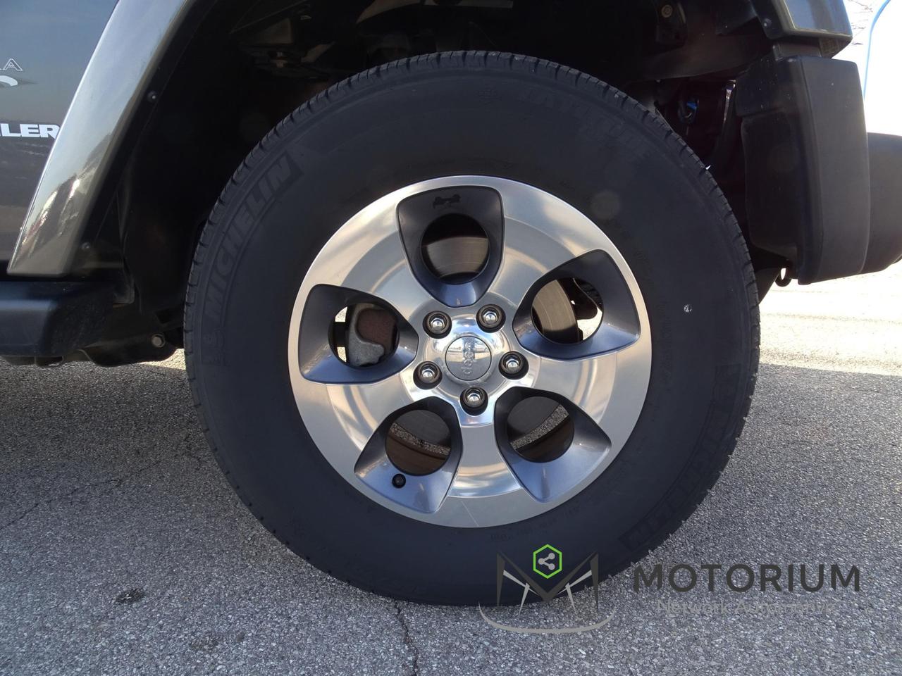 Jeep Wrangler 2.8 CRD DPF Sahara 4x4 automatic