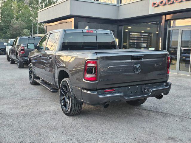 DODGE RAM 1500 5.7 V8 Crew Cab LARAMIE Black Night N1