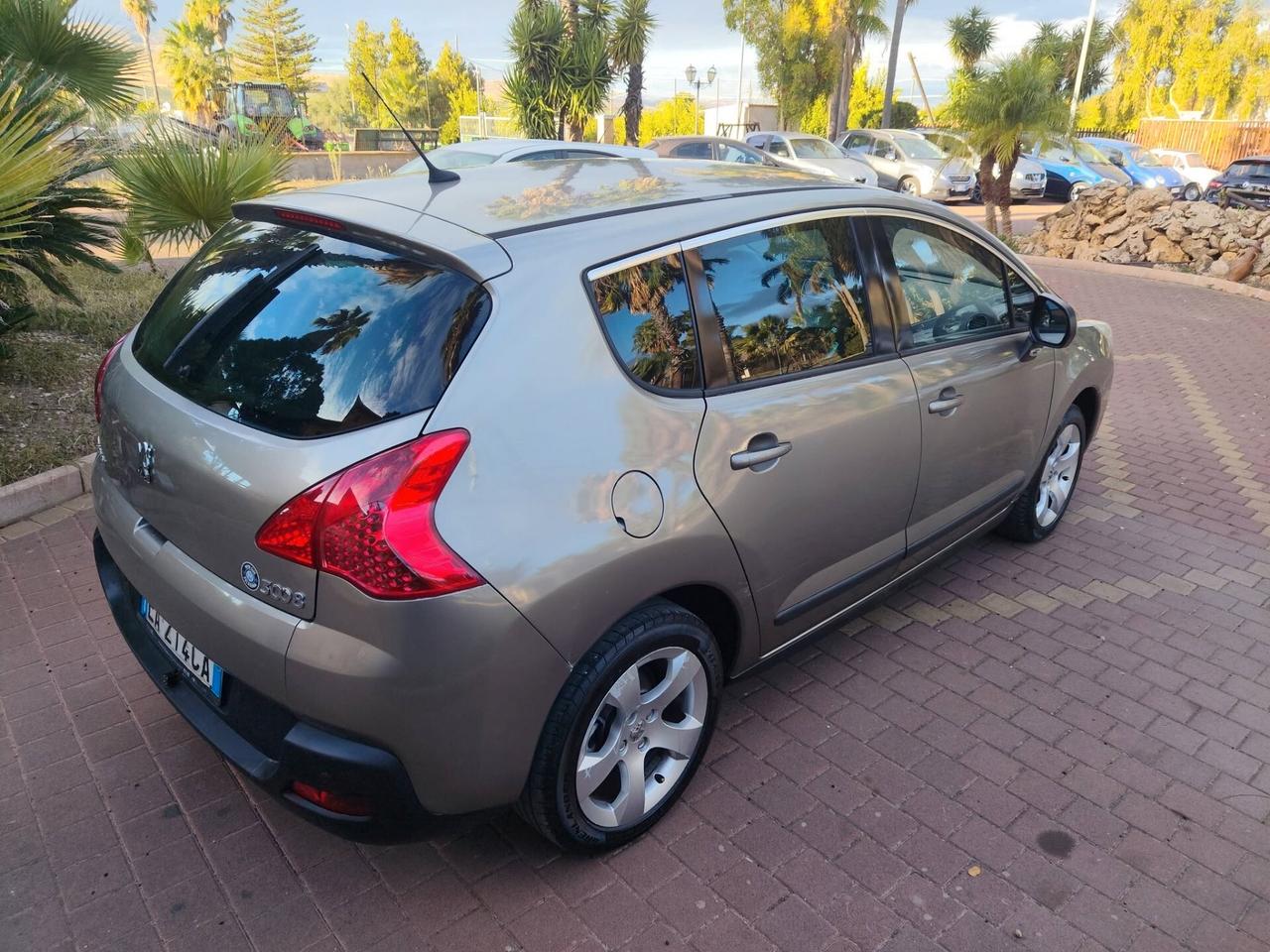 Peugeot 3008 1.6 HDi 110CV Business