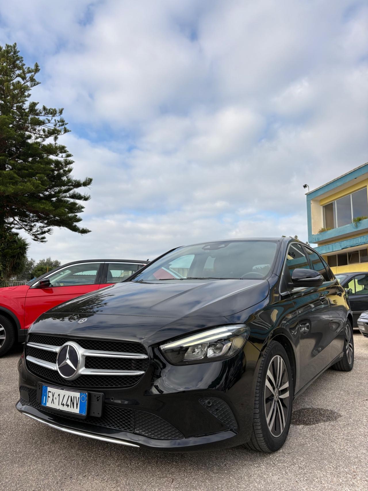 Mercedes-benz B 180 d Automatic Business Extra