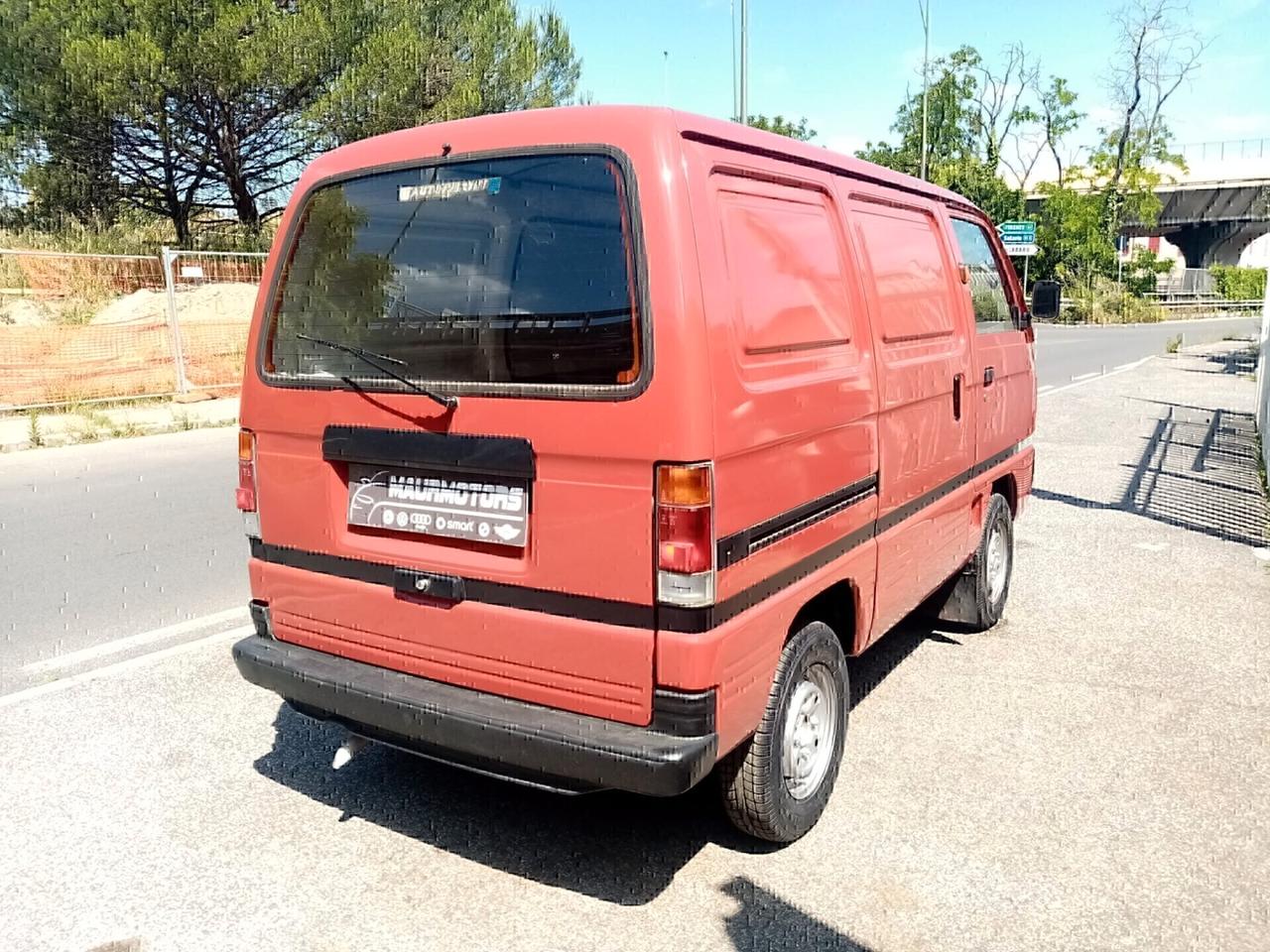 BEDFORD RASCAL 970 FURGONE