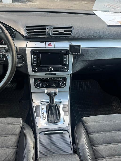 Volkswagen Passat 2.0 TDI DPF Var. DSG Comfortline