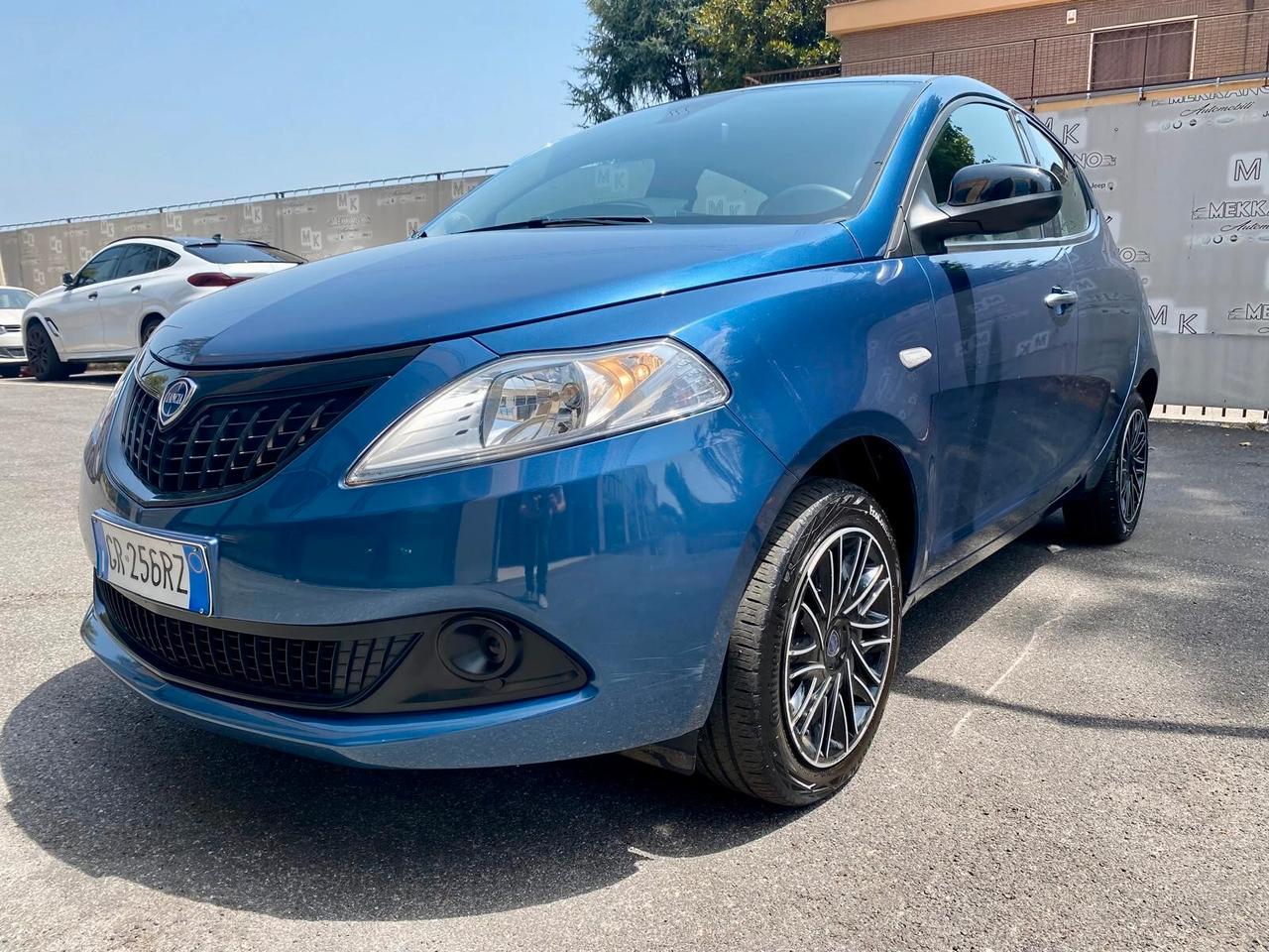 Lancia Ypsilon Hybrid Platino GARANZIA -VARIE UNITA'
