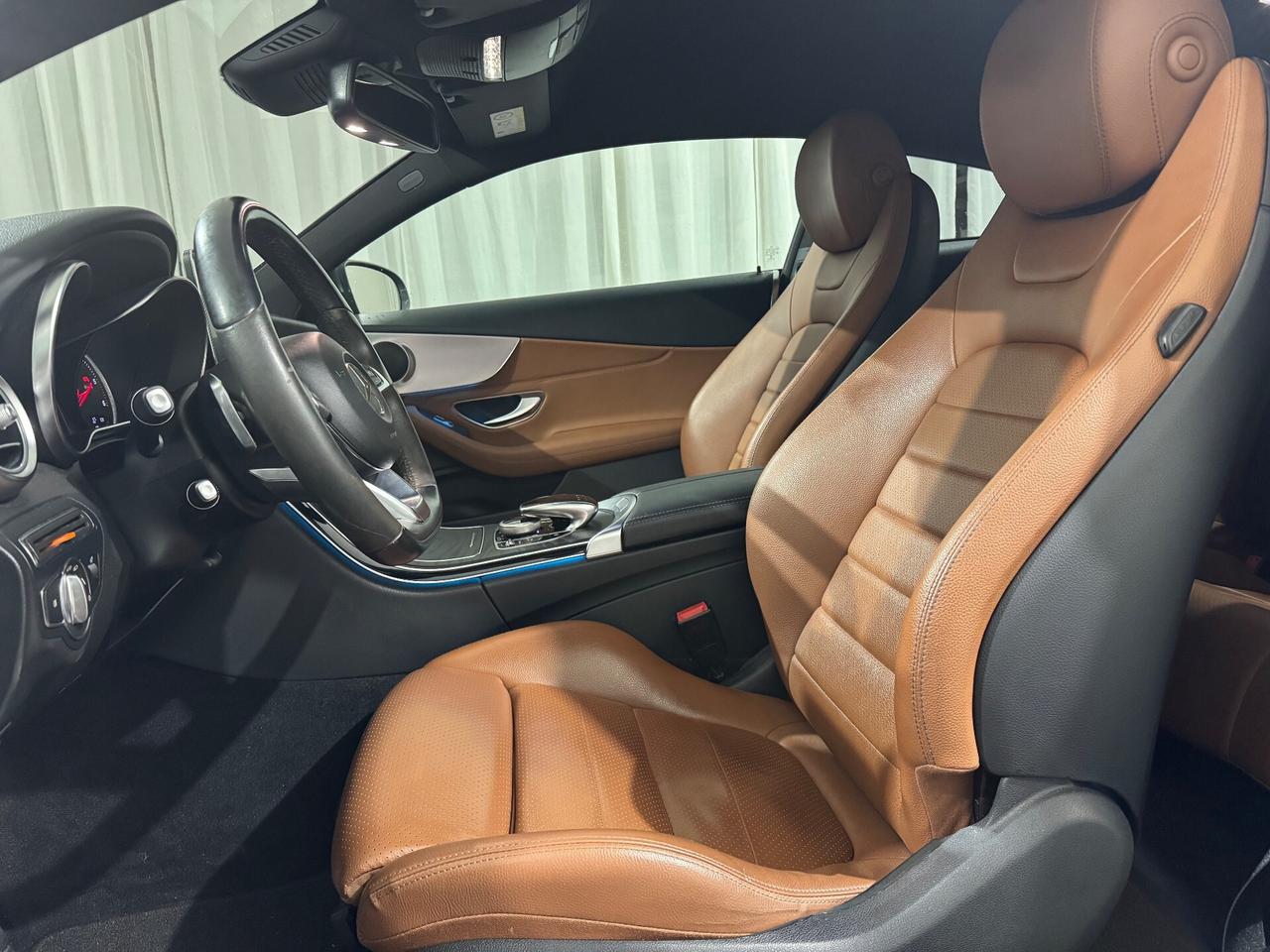 Mercedes-benz C 220 d Coupé Premium