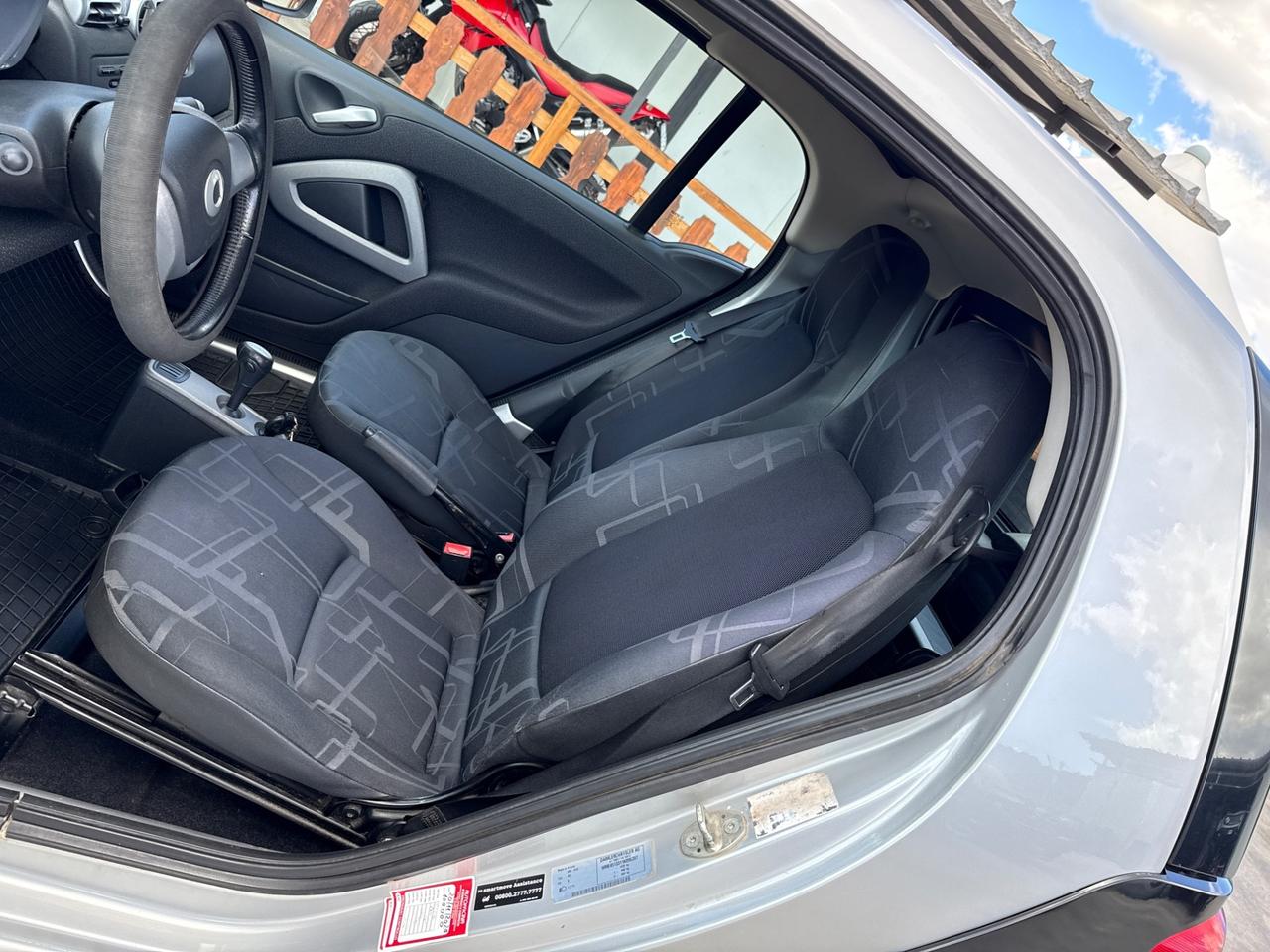 Smart ForTwo 1000 52 kW coupé pure
