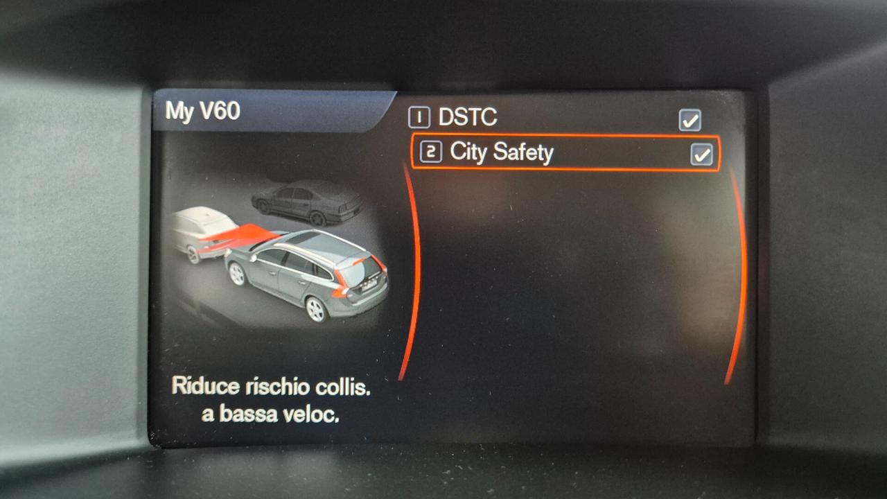 Volvo V60 D2 1.6 Powershift Summum