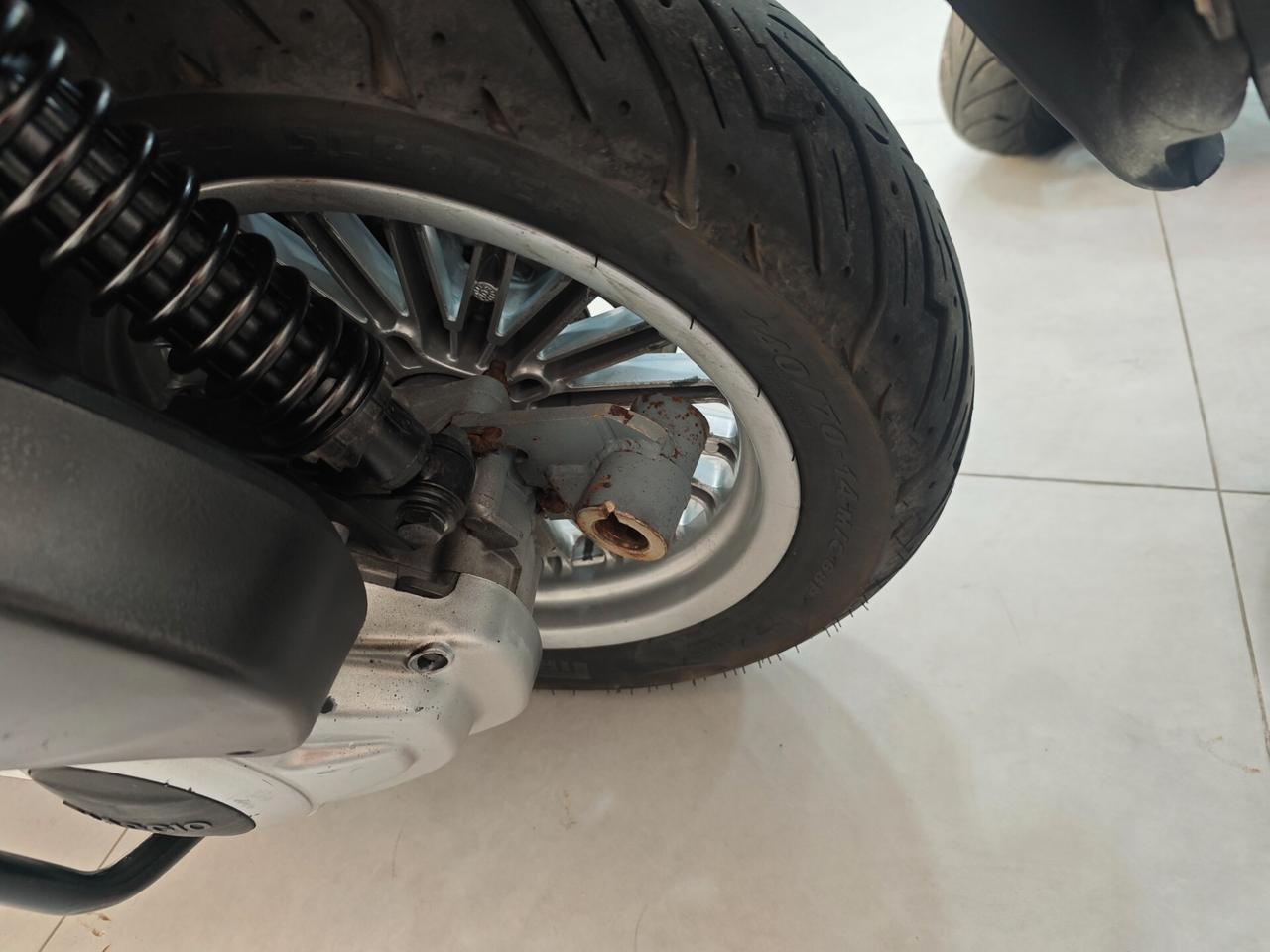 Piaggio Beverly 300 i.e. 300ie