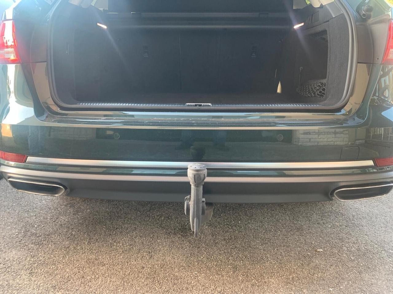 Audi A4 Avant 35 TDI S-tronic Business Sport Gancio