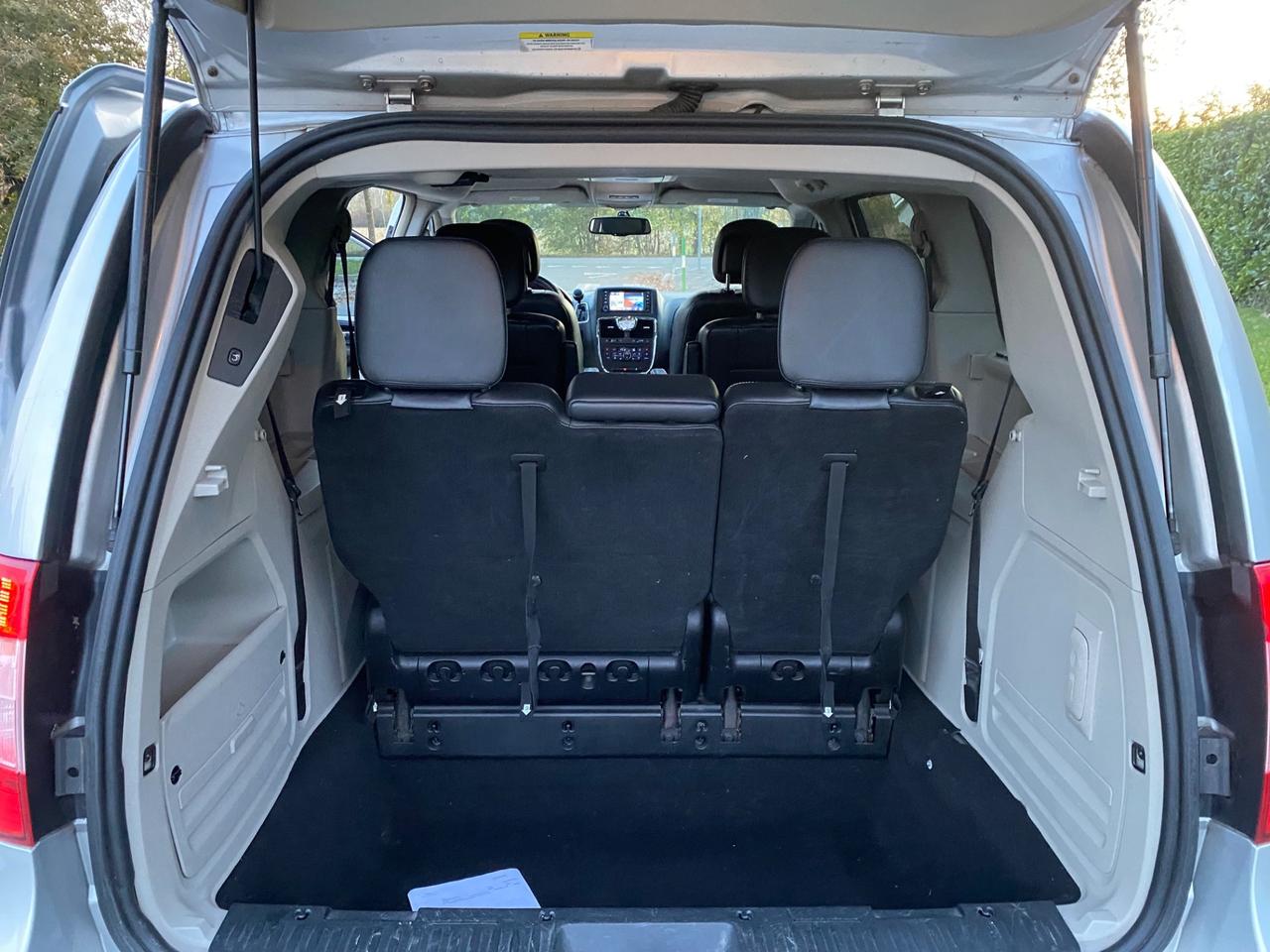 Lancia Voyager 2.8 Turbodiesel Platinum 163 CV