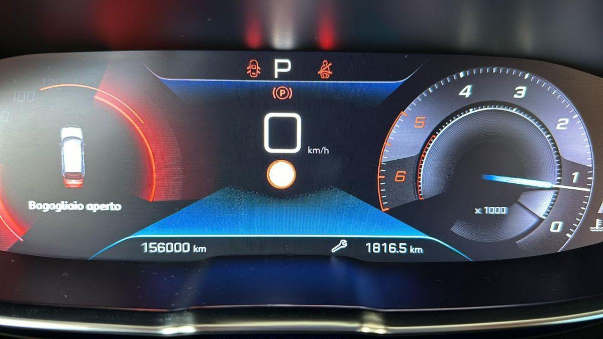 PEUGEOT - 3008 - BlueHDi 130 EAT8 S&S Business