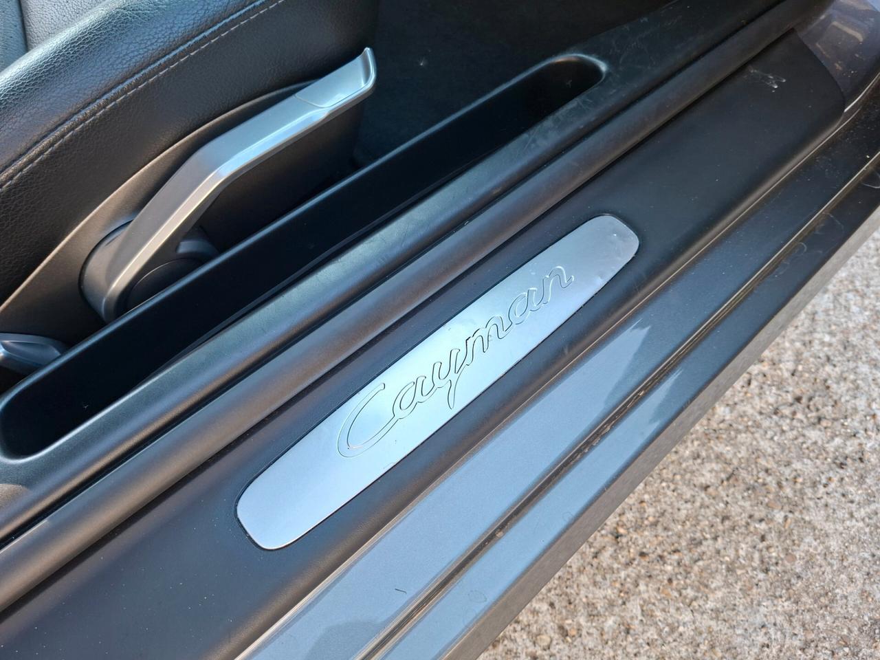 Porsche Cayman 2.7 *79.500 km*