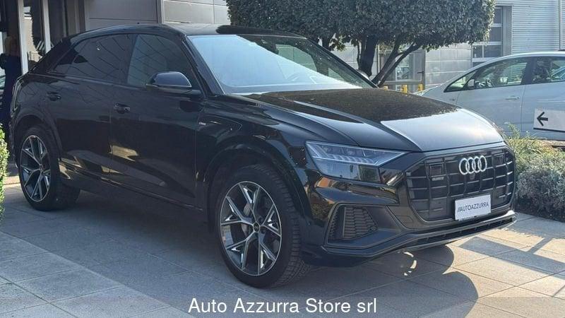 Audi Q8 50 3.0 tdi mhev quattro tiptronic *IVA, TETTO, 22'', MATRIX*