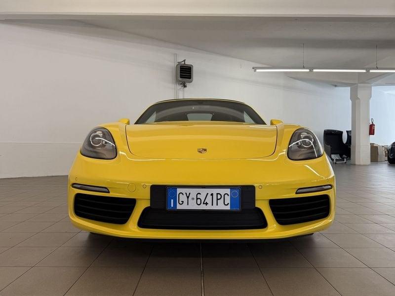 Porsche 718 Boxster 2.0